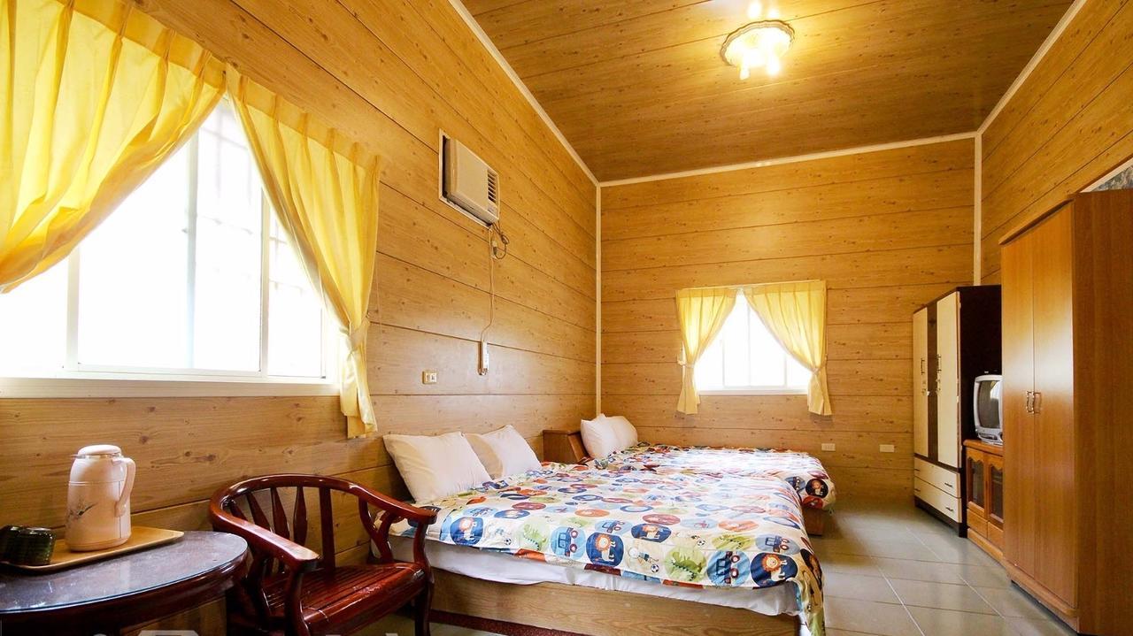 Sun Moon Lake Wild Flower Bed & Breakfast Yuchi Dış mekan fotoğraf